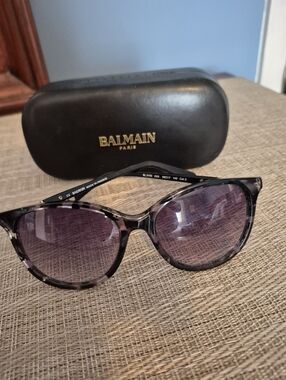 Balmain BL2102 C03 Gray Tortoiseshell Sunglasses with Purple Lenses W/Case